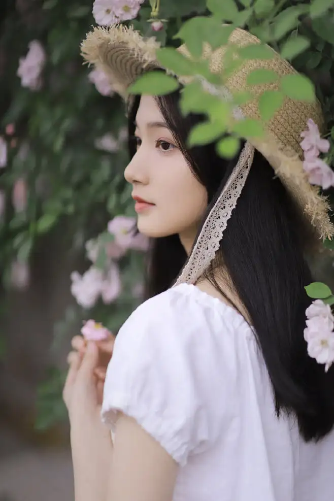 山南喀什私人伴游李菲儿