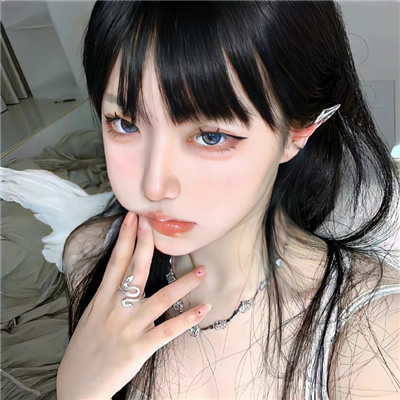 山南伴游女生孛安春的资料