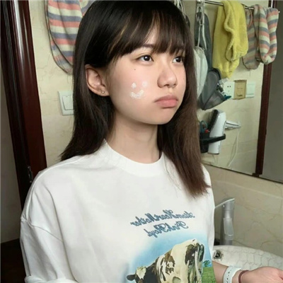 山南伴游女生符皓月的资料